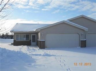 103 Cottage Dr, Osceola, WI 54020