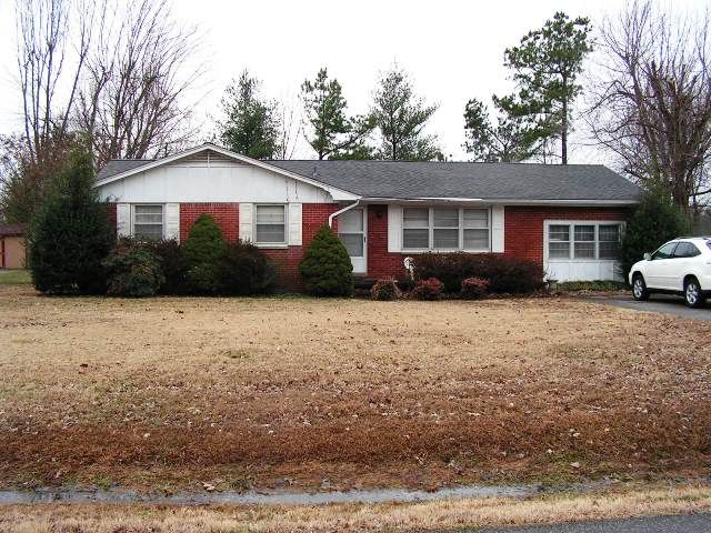 510 Oakland Circle, Paducah, KY 42003