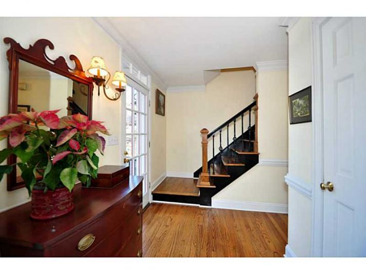 4462 Windsor Oaks Circle, Marietta, GA 30066