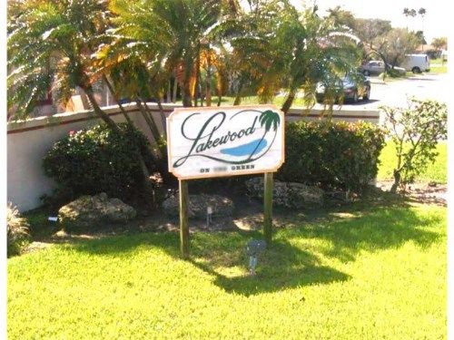 5568 LAKEWOOD CR # E, Pompano Beach, FL 33063