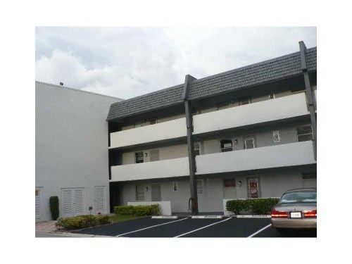 7797 GOLF CIRCLE DR # 306, Pompano Beach, FL 33063