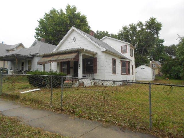 119 N Lawndale Ave, Kansas City, MO 64123