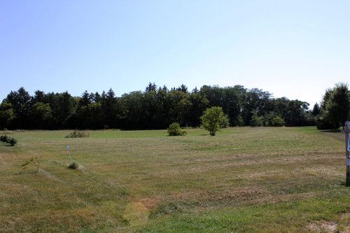 Lt4 Pasteur CT, Dousman, WI 53118
