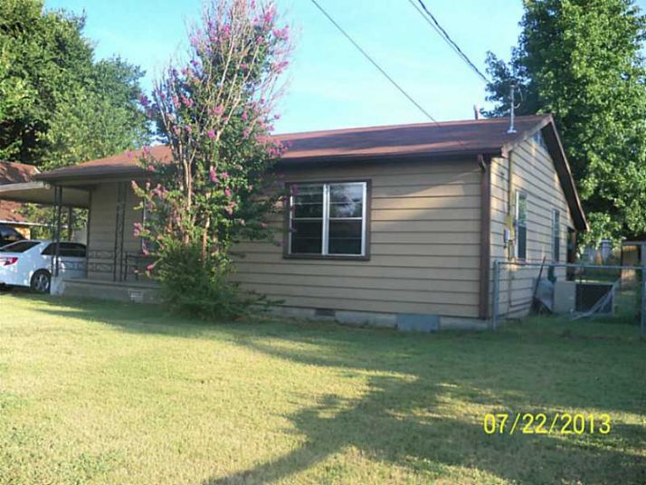 717 E SUCCESS AVE, Springdale, AR 72764