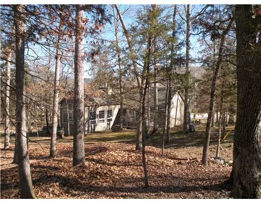 44 Sailboat Dr, Eureka Springs, AR 72631
