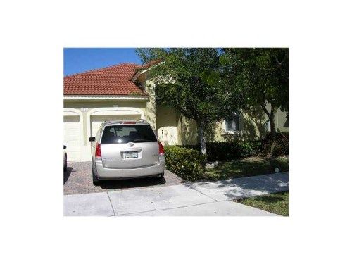 8134 SW 164 CT, Miami, FL 33193