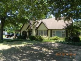 226 5TH ST, Hughes, AR 72348