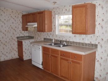 95 Forest Island Rd, Townsend, GA 31331