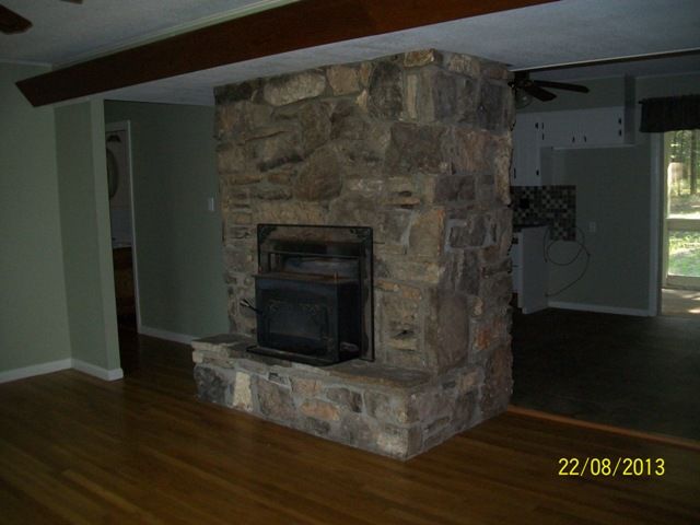9 Ewa Drive, Cherokee Village, AR 72529