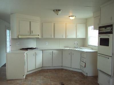 200 Cadillac, New Hudson, MI 48165