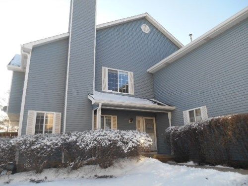1686 Bridle Post Dr, Aurora, IL 60506