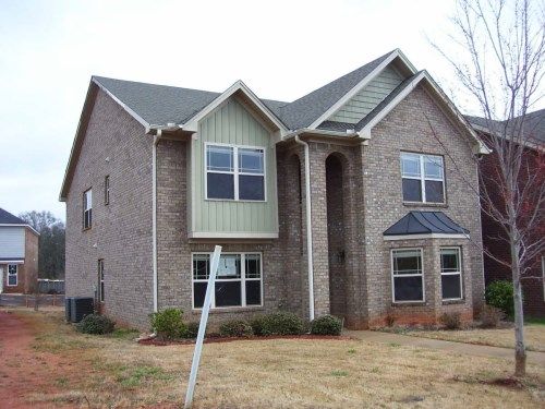 105 Daisy Cir, Mcdonough, GA 30252