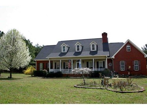 68 Apple Road, Locust Grove, GA 30248