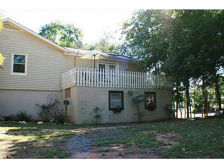 1815 Skyline Drive, Cumming, GA 30041