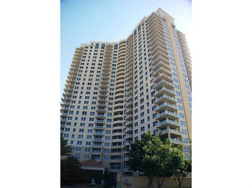 19501 W COUNTRY CLUB DR # 2206, Miami, FL 33180