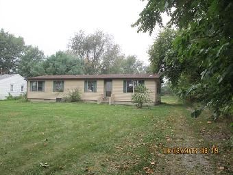 54515 Tulip Rd, New Carlisle, IN 46552