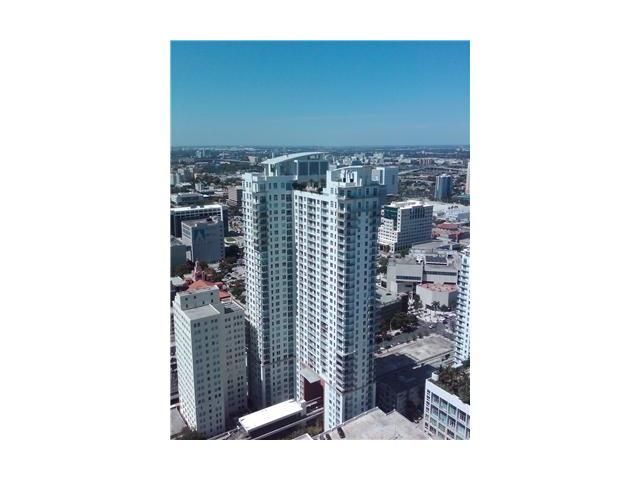 133 NE 2 AV # 1719, Miami, FL 33132