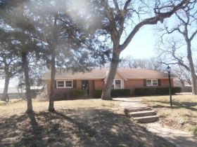 1933 Madera Dr, Waco, TX 76705