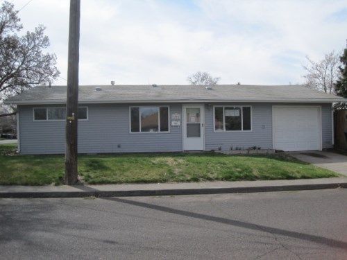 1566 J Street, Walla Walla, WA 99362