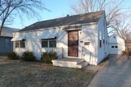 1907 N Heiserman St, Wichita, KS 67203