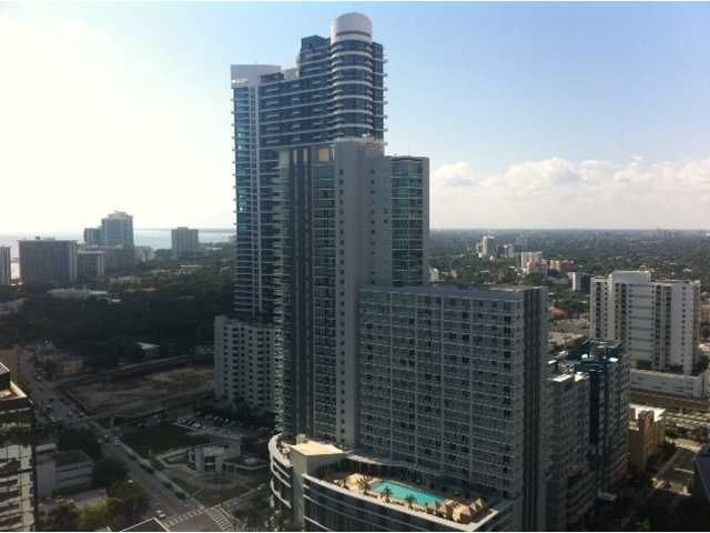 1060 BRICKELL AV # 2711, Miami, FL 33131