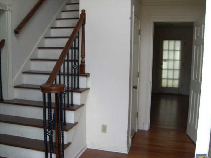 3002 Eglantine Court, Marietta, GA 30062