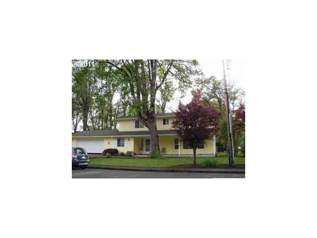 1045 N 4th St, Aumsville, OR 97325