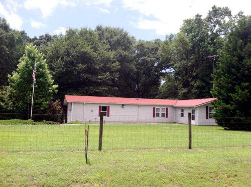180 Hunters Ridge Rd, Nicholson, GA 30565