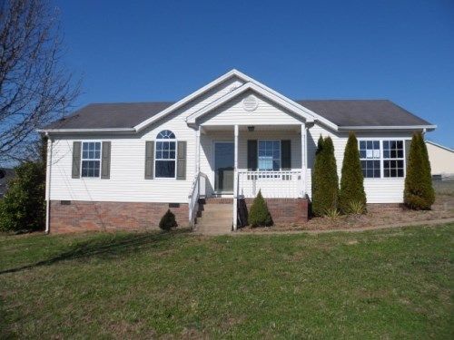 2112 Hollandale Cir, Columbia, TN 38401