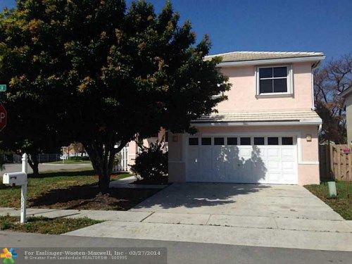 3327 BONITO LN, Pompano Beach, FL 33063