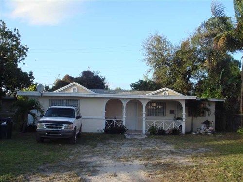 747 NW 77 TE, Miami, FL 33150