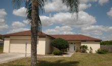 233 Oakside St Lehigh Acres, FL 33936