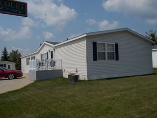 58903 Maple Ct., New Haven, MI 48048