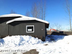 10517 Boysen Berry Place, Anchorage, AK 99515