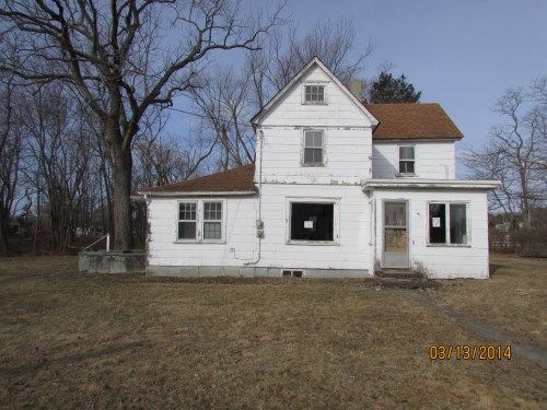 42 Brown Rd, Howell, NJ 07731