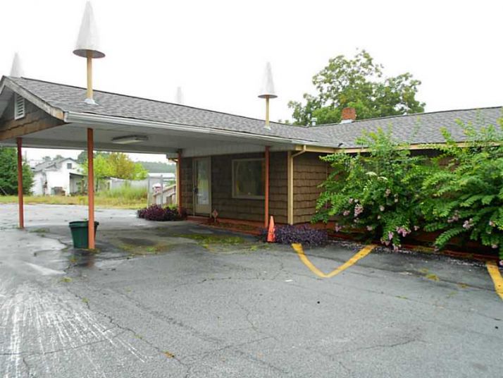 139 Hodges Street, Loganville, GA 30052