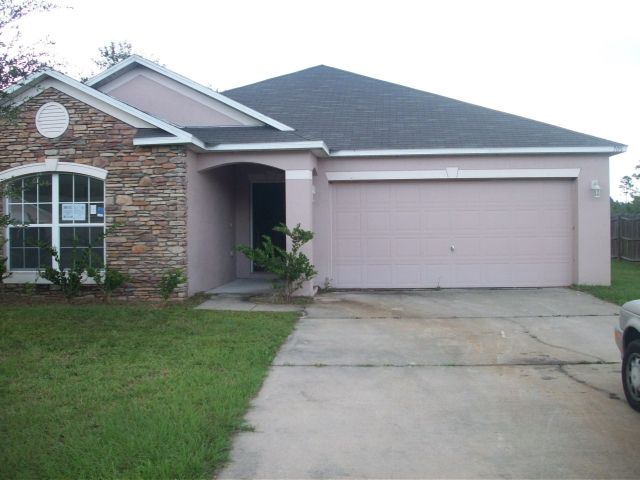 705 Largo Ln, Macclenny, FL 32063