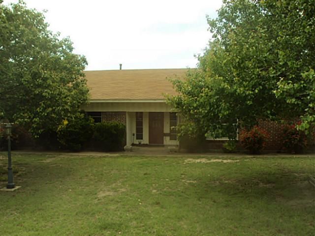 803 W Park Ave, Weatherford, TX 76086