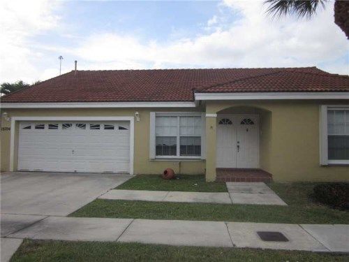 18704 NW 89 CT, Hialeah, FL 33018
