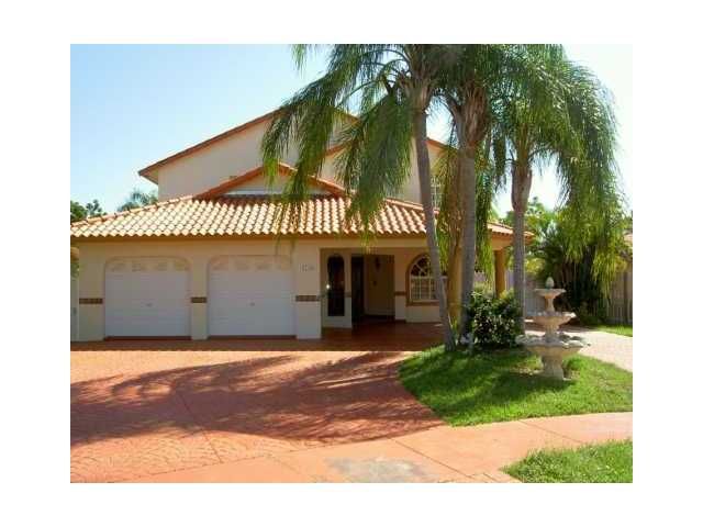 6703 SW 105 AV, Miami, FL 33173
