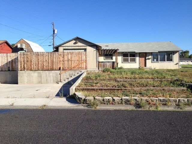334 N Clark Road, Moses Lake, WA 98837