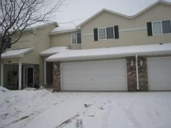912 Kelly Court, Chanhassen, MN 55317