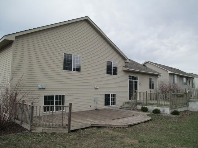 814 Lodge Drive, Jordan, MN 55352