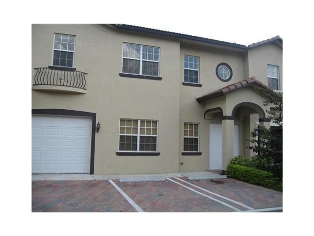 7001 SW 89 CT # 2, Miami, FL 33173