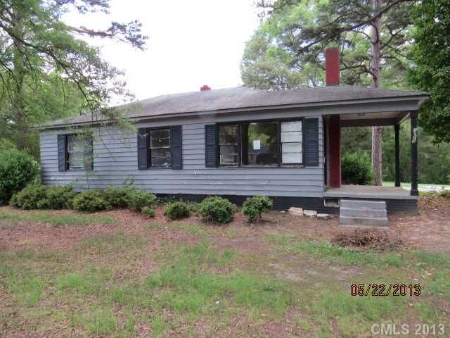 1320 W Davidson Ave, Gastonia, NC 28052