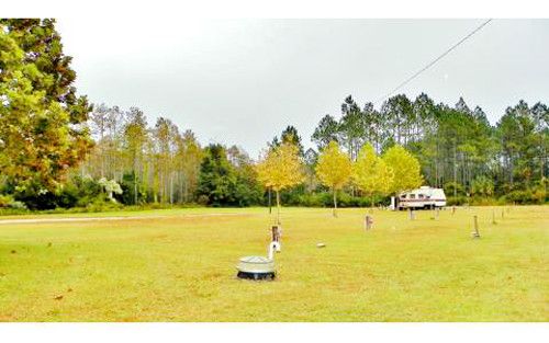 30 SE 327th St, Old Town, FL 32680