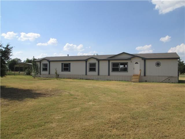 1144 Corrall Lane, Terrell, TX 75160