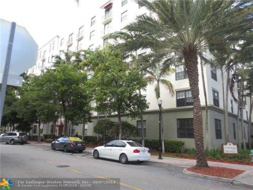 1919 VAN BUREN ST # 307A, Hollywood, FL 33020