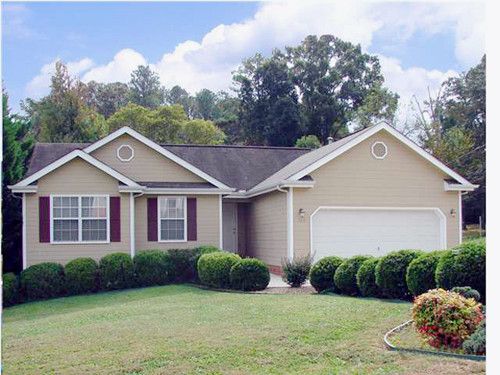 104 CHRIST ST, Fort Oglethorpe, GA 30742