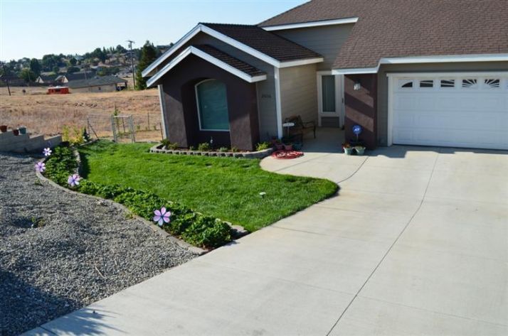 20116 Weston Ave, Tehachapi, CA 93561